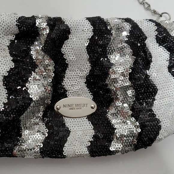 NINE WEST | Evening Clutch - Picture 2 of 7